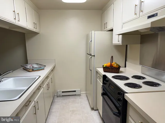 $96,500 | 3301 South Leisure World Boulevard, Unit 991H, Silver Spring, MD 20906