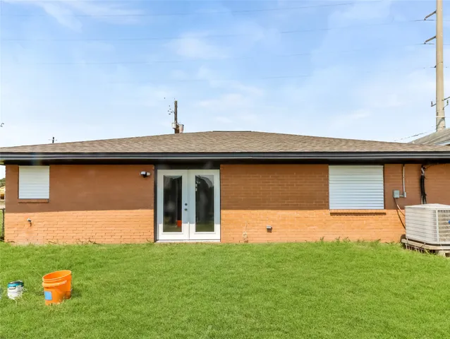 $1,900 | 3105 Church Street, Galveston, TX 77550