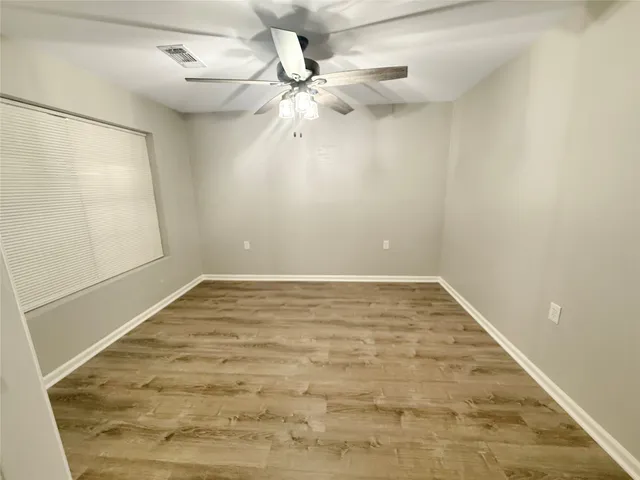 $1,900 | 3105 Church Street, Galveston, TX 77550