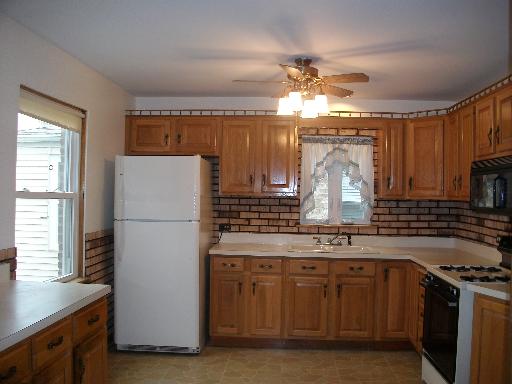 2247 Keystone Avenue North Riverside, IL 60546 - Photo 4 of 17