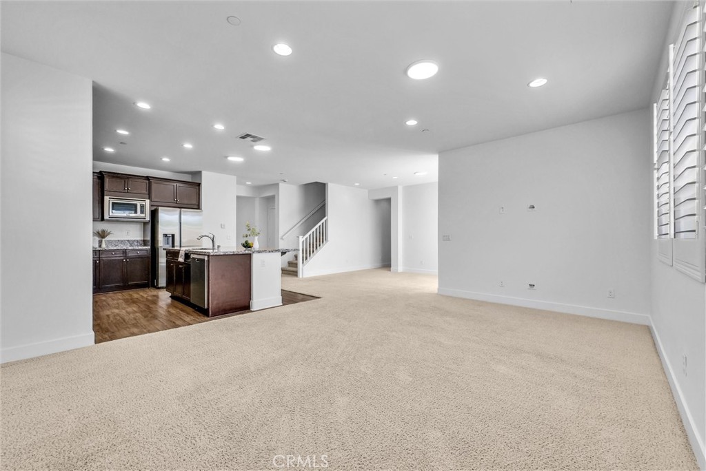 5219 Azul Drive Chino, CA 91710 - Photo 9 of 36