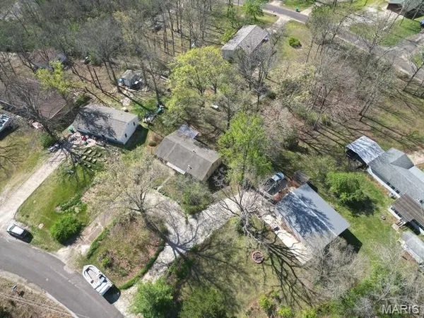 $208,500 | 815 Lakeshore Drive, Cuba, MO 65453