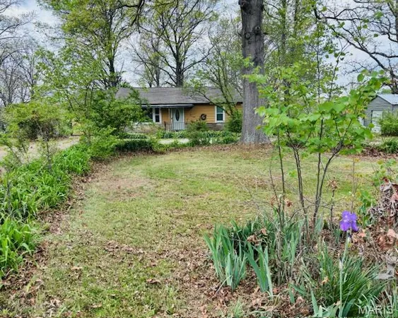 $208,500 | 815 Lakeshore Drive, Cuba, MO 65453