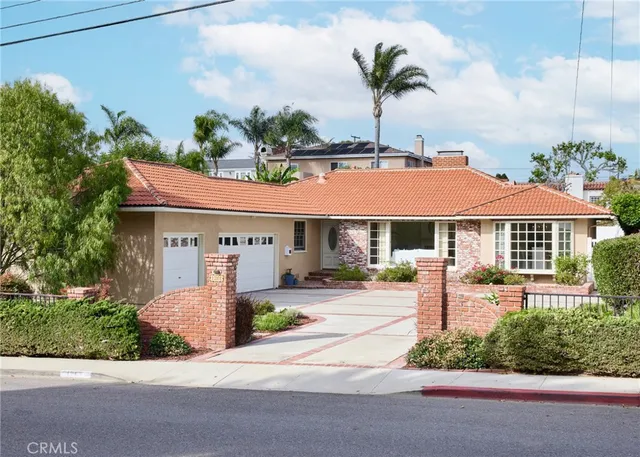 $2,499,000 | 1261 East Maple Avenue, El Segundo, CA 90245