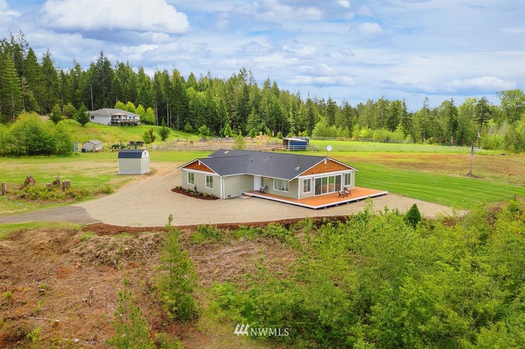 18 Wayne Road West Seabeck, WA 98380 - Photo 3 of 39 Gallery Image 3