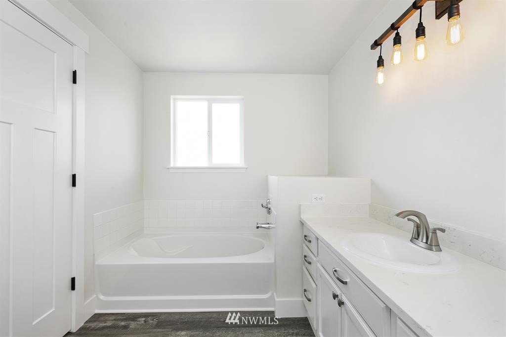 18 Wayne Road West Seabeck, WA 98380 - Photo 31 of 39 Gallery Image 31