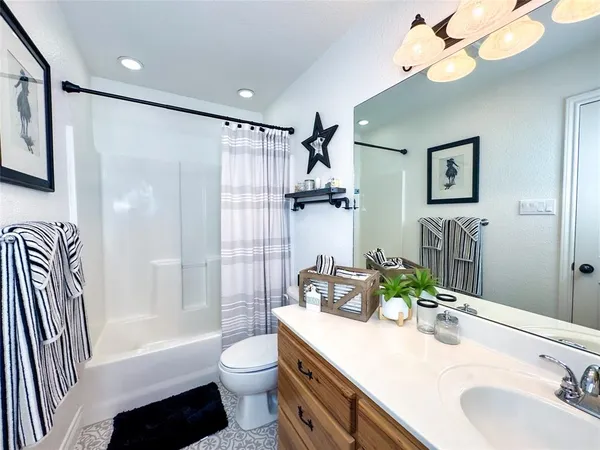 $2,499,000 | 3829 Farm To Market Road 2738, Alvarado, TX 76009