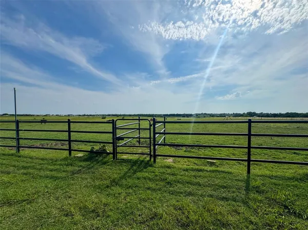 $2,499,000 | 3829 Farm To Market Road 2738, Alvarado, TX 76009