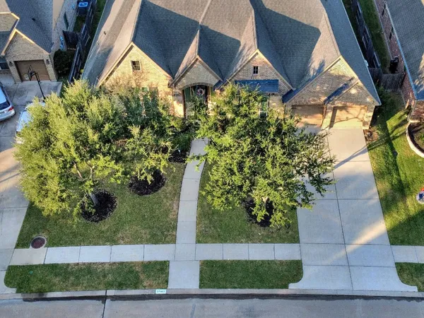 $725,000 | 27902 Eastonwood Court, Katy, TX 77494