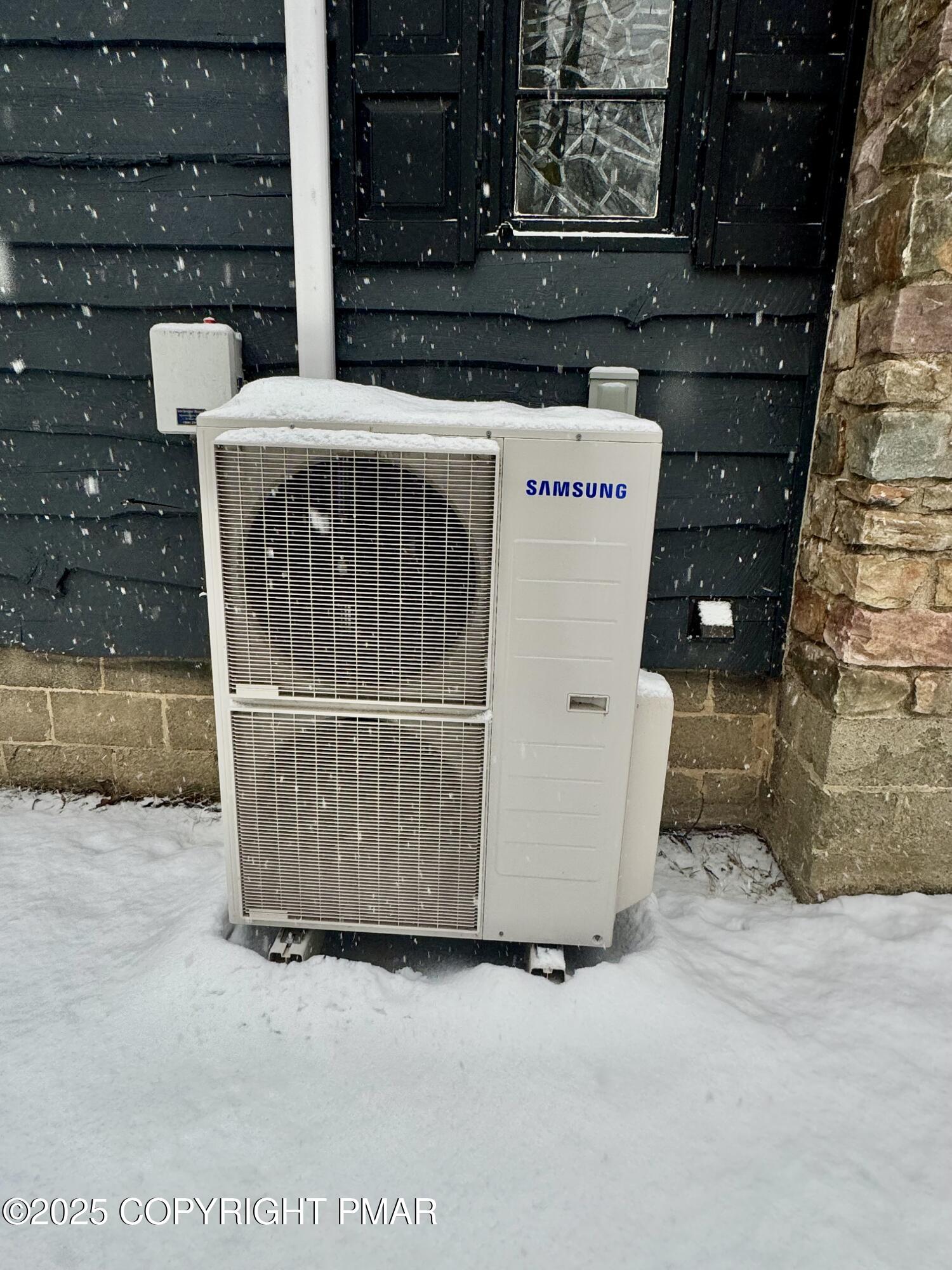 24 Split Rock Road Lake Harmony, PA 18624 - Photo 33 of 42 a view of barbeque area