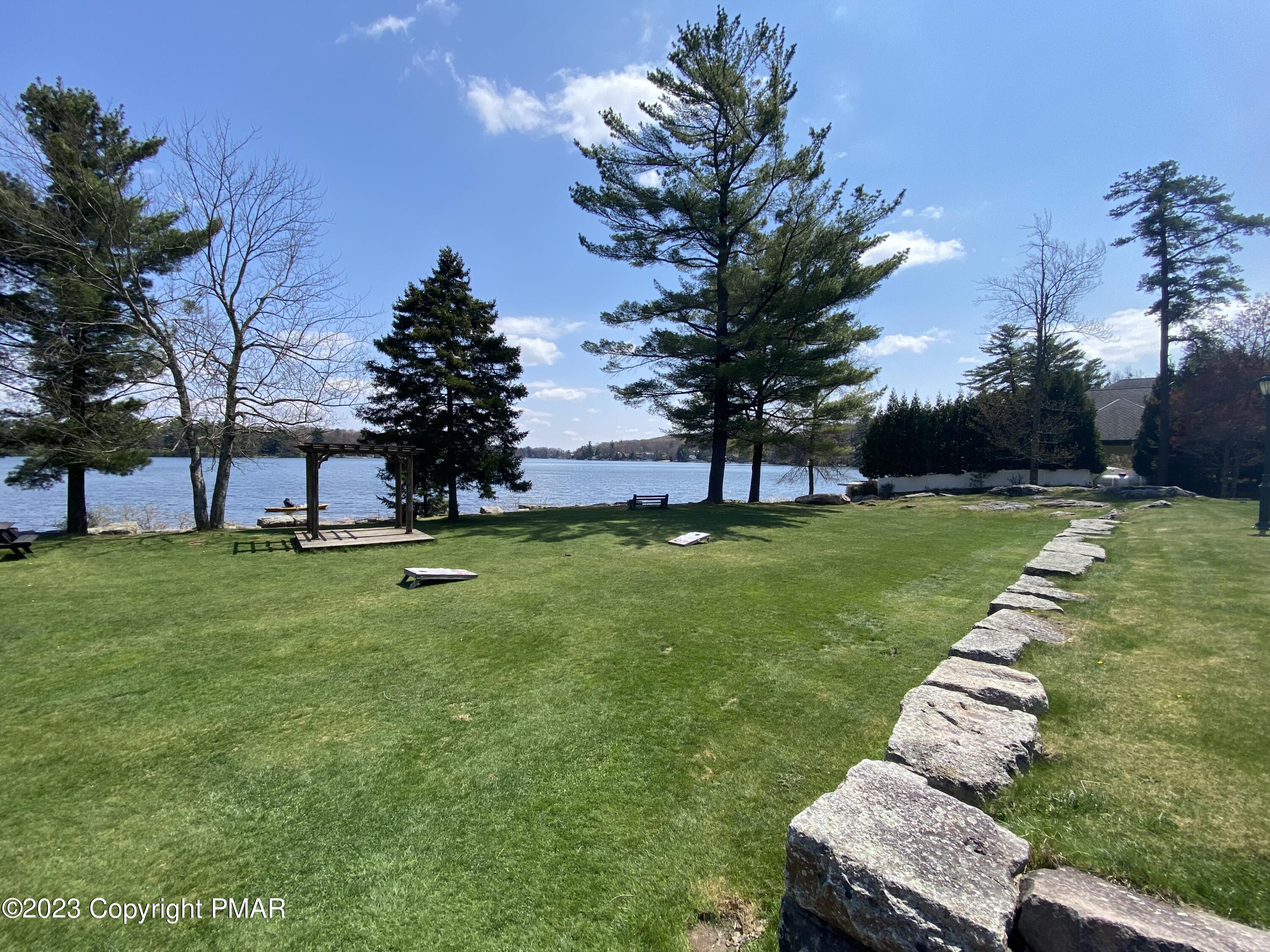 24 Split Rock Road Lake Harmony, PA 18624 - Photo 36 of 42