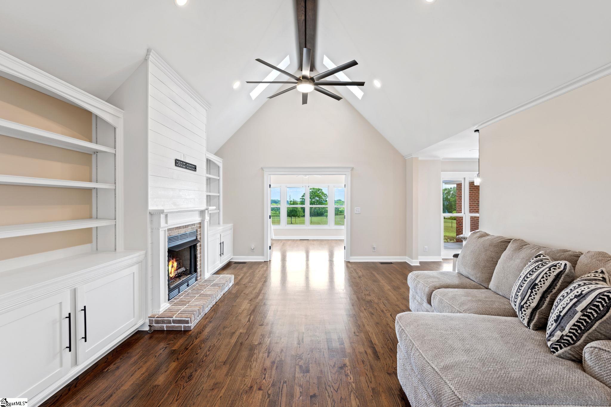 296 Public Well Road Anderson, SC 29626 - Photo 11 of 50