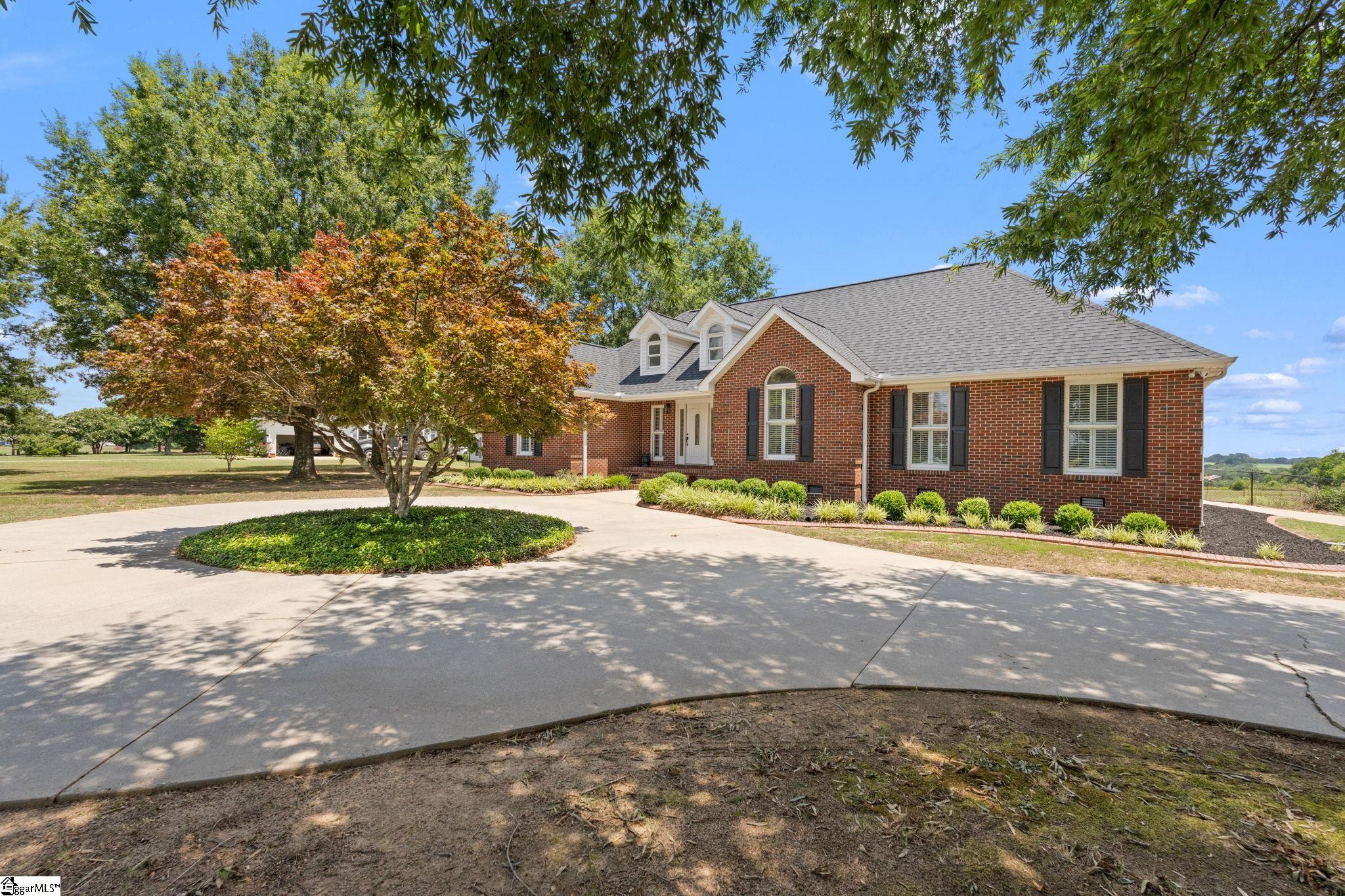 296 Public Well Road Anderson, SC 29626 - Photo 3 of 50