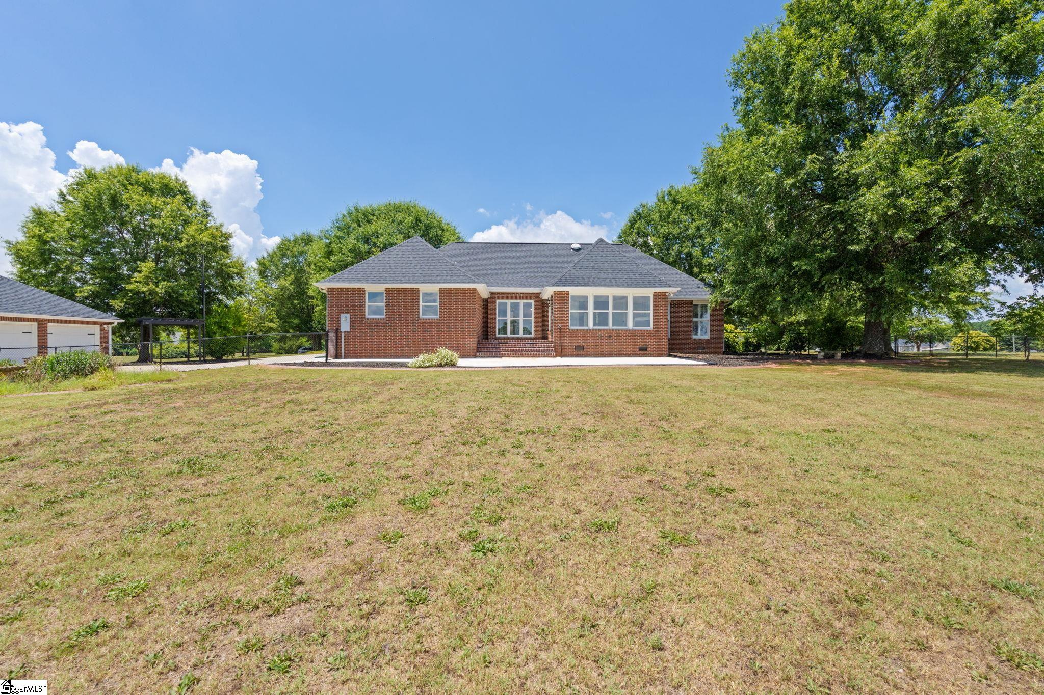 296 Public Well Road Anderson, SC 29626 - Photo 8 of 50