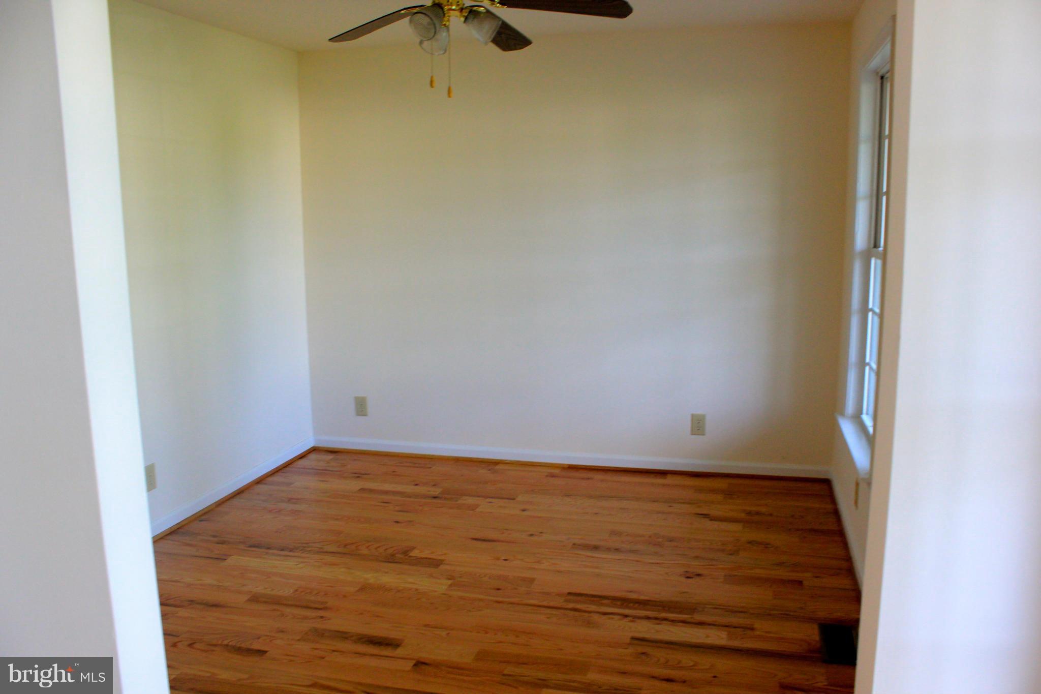 292 Hot Wheels Drive Ranson, WV 25438 - Photo 11 of 22 Living Room