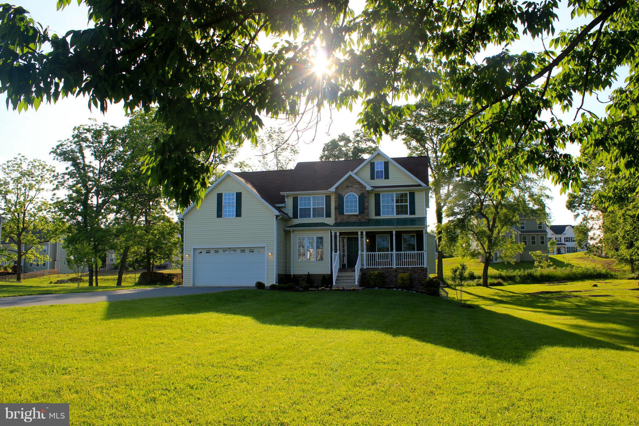 292 Hot Wheels Drive Ranson, WV 25438 - Photo 5 of 22 Exterior (Front)