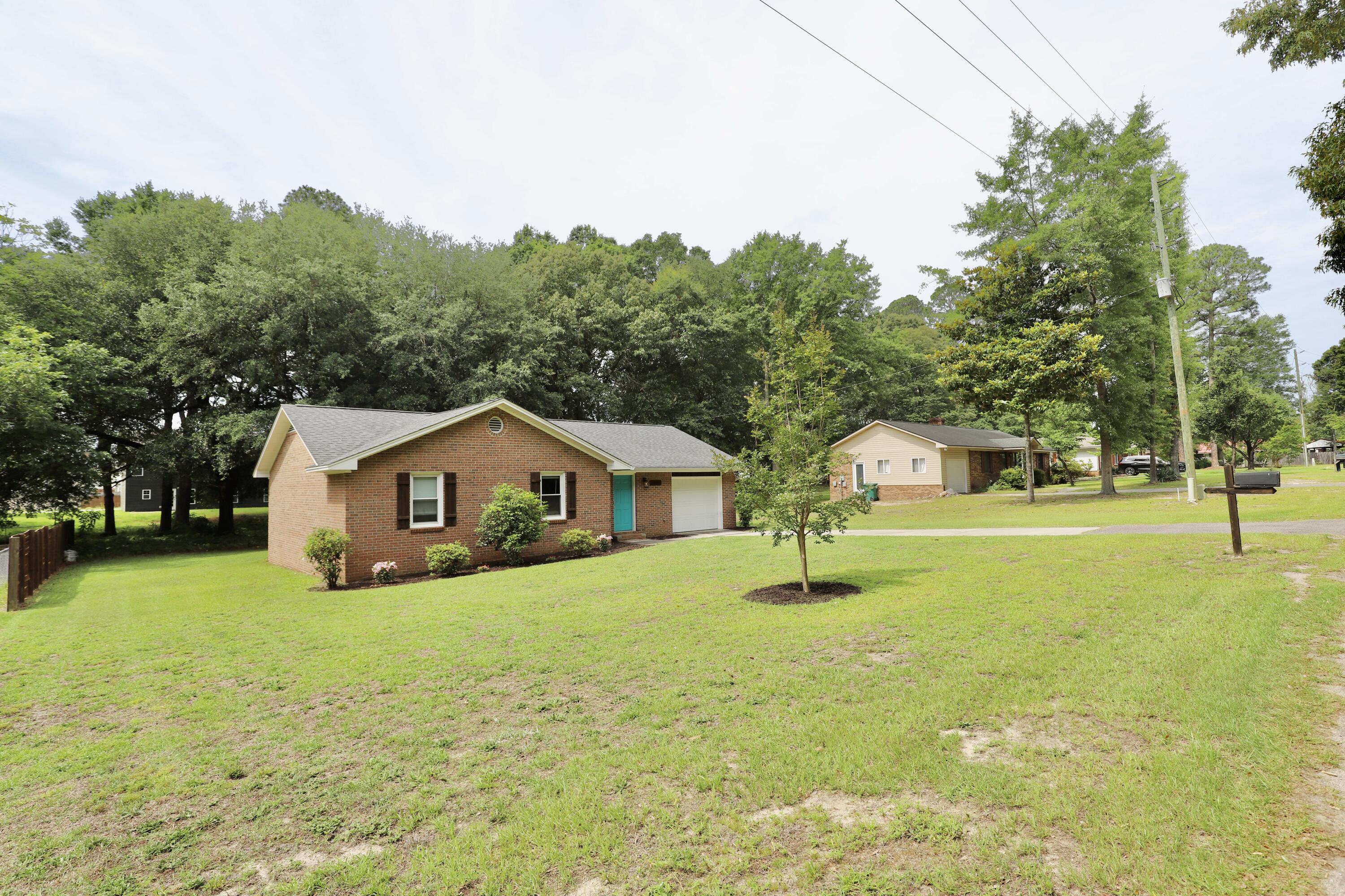 2740 Bonnell Drive Sumter, SC 29154 - Photo 2 of 56