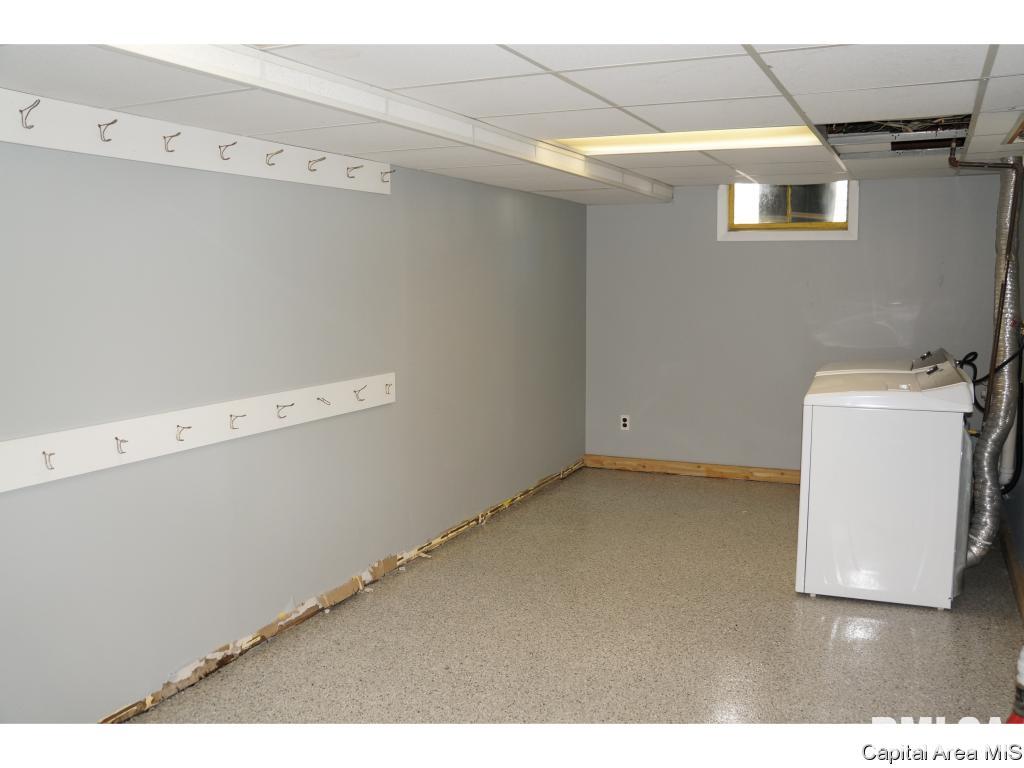 1806 East Hood Street Springfield, IL 62703 - Photo 26 of 35 Gallery Image 26