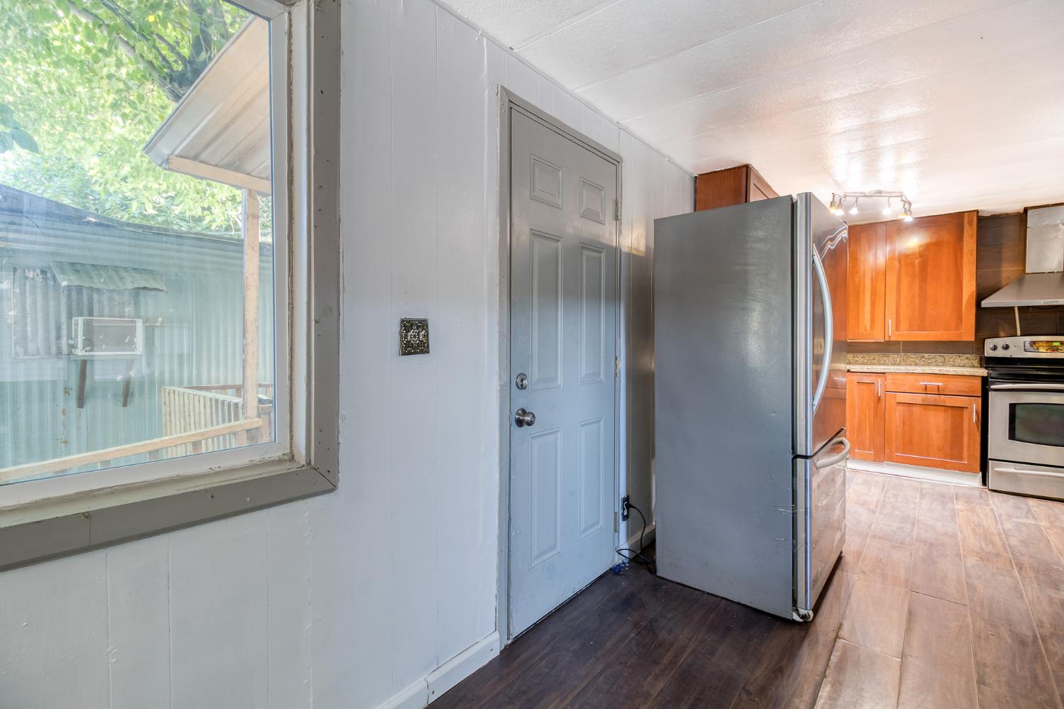 433 South 7th Street, Unit 99 Modesto, CA 95351 - Photo 5 of 17