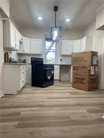 $369,000 | 3336 Wyoming Street, Kansas City, MO 64111