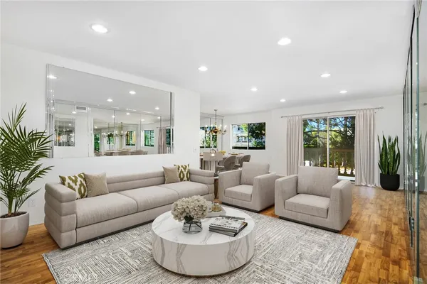 $499,950 | 5400 Lindley Avenue, Unit 101, Encino, CA 91316