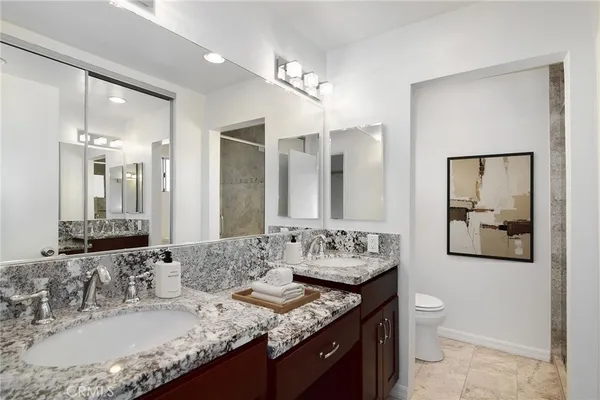 $499,950 | 5400 Lindley Avenue, Unit 101, Encino, CA 91316