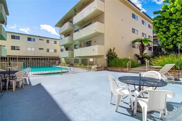 $499,950 | 5400 Lindley Avenue, Unit 101, Encino, CA 91316