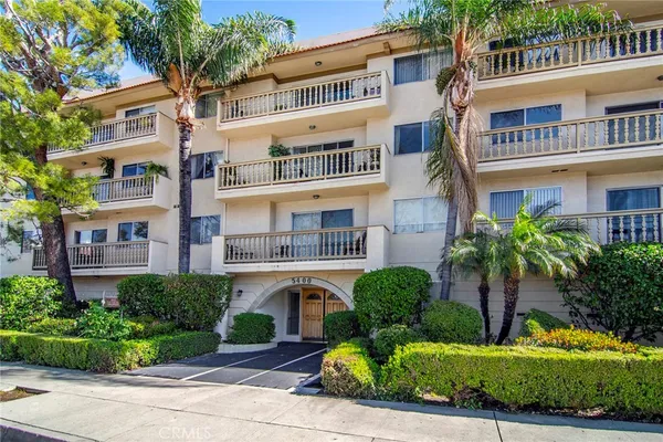 $499,950 | 5400 Lindley Avenue, Unit 101, Encino, CA 91316