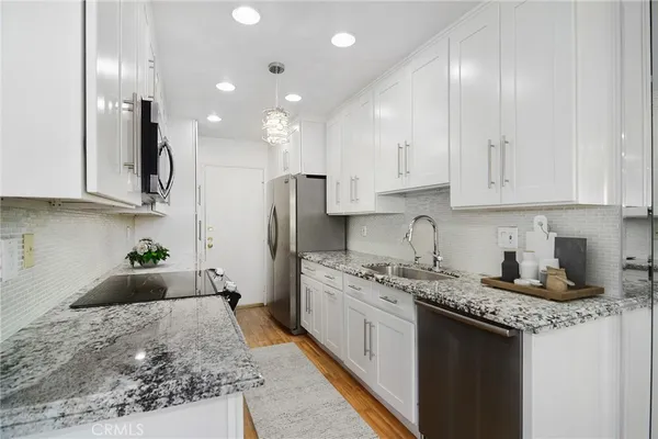 $499,950 | 5400 Lindley Avenue, Unit 101, Encino, CA 91316