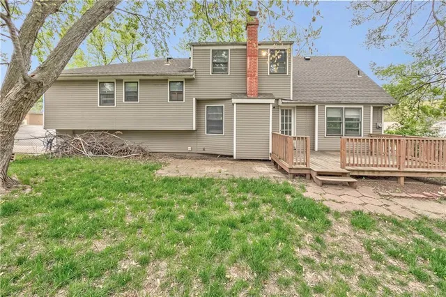 $349,900 | 5428 West 102nd Street, Overland Park, KS 66207