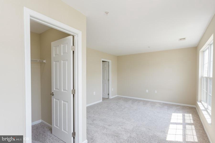 3257 Stanton Road Southeast Washington, DC 20020 - Photo 13 of 26