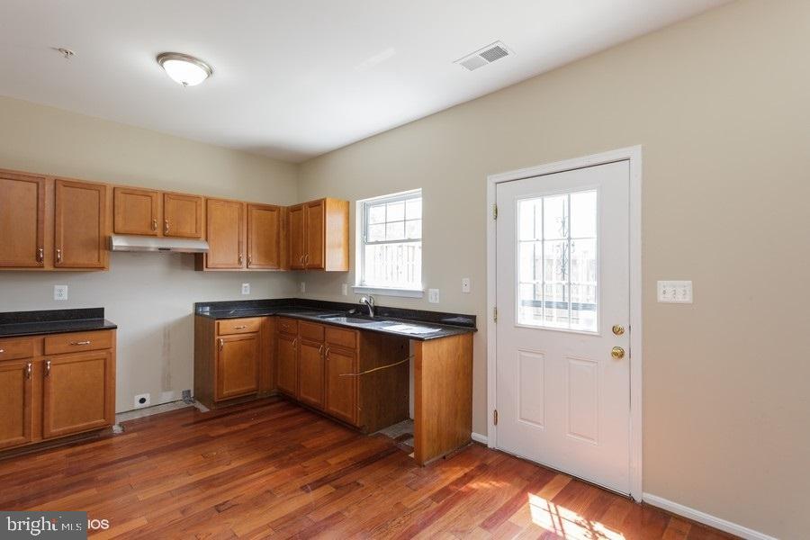 3257 Stanton Road Southeast Washington, DC 20020 - Photo 7 of 26