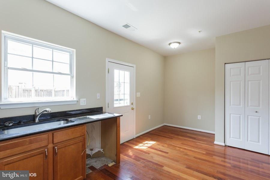 3257 Stanton Road Southeast Washington, DC 20020 - Photo 9 of 26