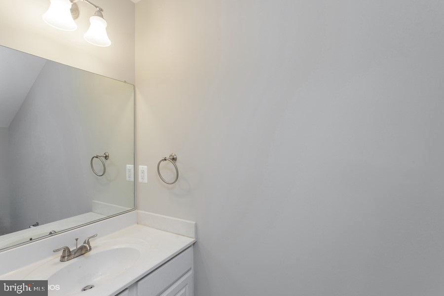 3257 Stanton Road Southeast Washington, DC 20020 - Photo 10 of 26