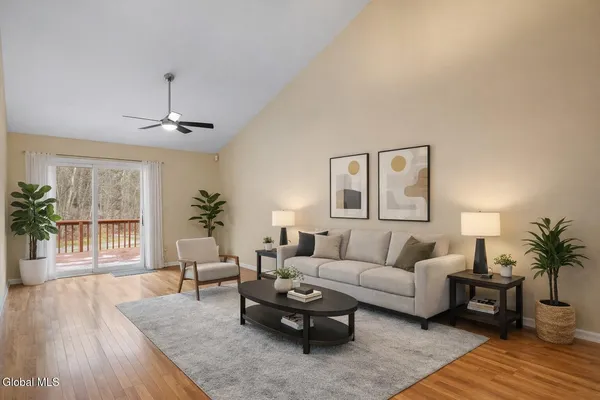 $389,000 | 145 Killarney Drive, Niskayuna, NY 12309