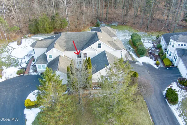 $389,000 | 145 Killarney Drive, Niskayuna, NY 12309