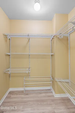 $389,000 | 145 Killarney Drive, Niskayuna, NY 12309