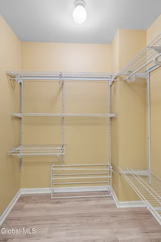 $403,000 | 145 Killarney Drive, Niskayuna, NY 12309