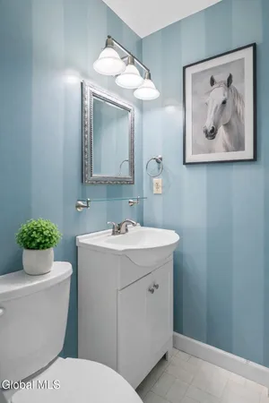 $389,000 | 145 Killarney Drive, Niskayuna, NY 12309