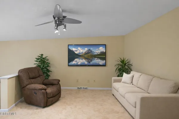 $389,000 | 145 Killarney Drive, Niskayuna, NY 12309