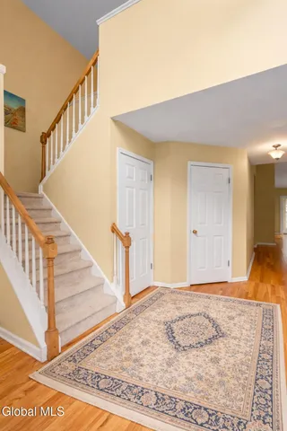 $403,000 | 145 Killarney Drive, Niskayuna, NY 12309