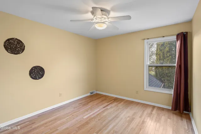 $403,000 | 145 Killarney Drive, Niskayuna, NY 12309