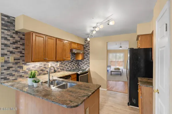 $389,000 | 145 Killarney Drive, Niskayuna, NY 12309