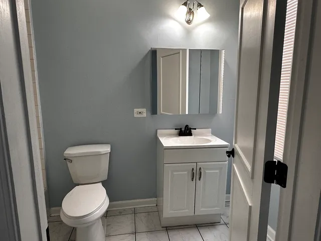 $1,795 | 4759 North Lincoln Avenue, Unit 3R, Chicago, IL 60625