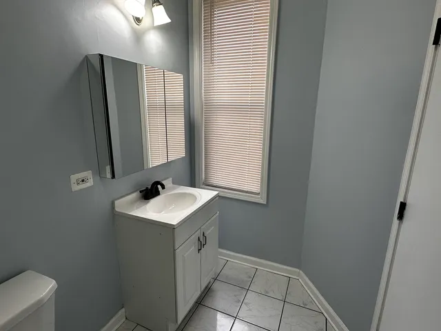 $1,795 | 4759 North Lincoln Avenue, Unit 3R, Chicago, IL 60625