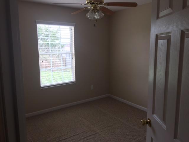 6433 Hugh Willis Road Powell, TN 37849 - Photo 2 of 11 IMG_2798 (1)