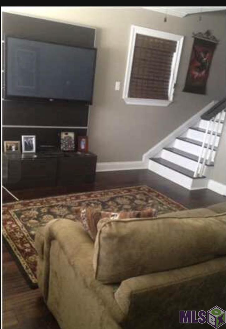 12138 Coursey Boulevard, Unit 1 Baton Rouge, LA 70816 - Photo 4 of 11