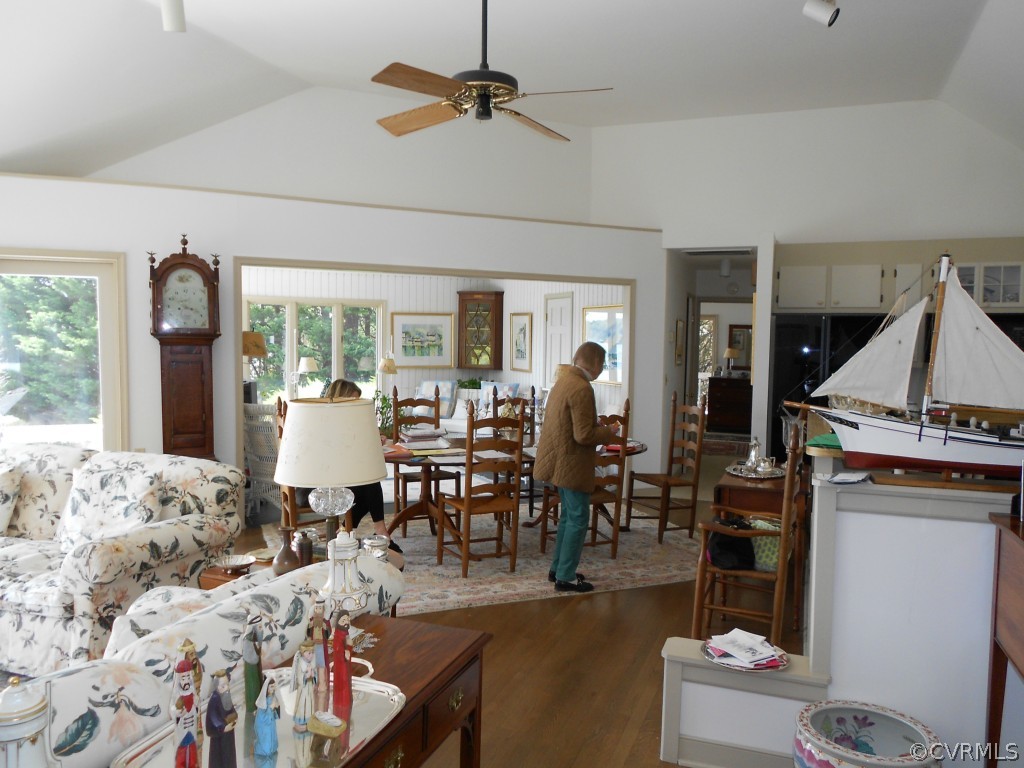 244 Ridge Road Hartfield, VA 23071 - Photo 9 of 19 Gallery Image 9