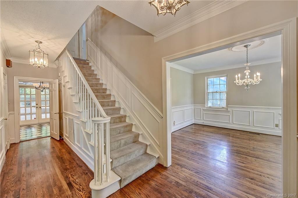 1911 South Wendover Road Charlotte, NC 28211 - Photo 2 of 24