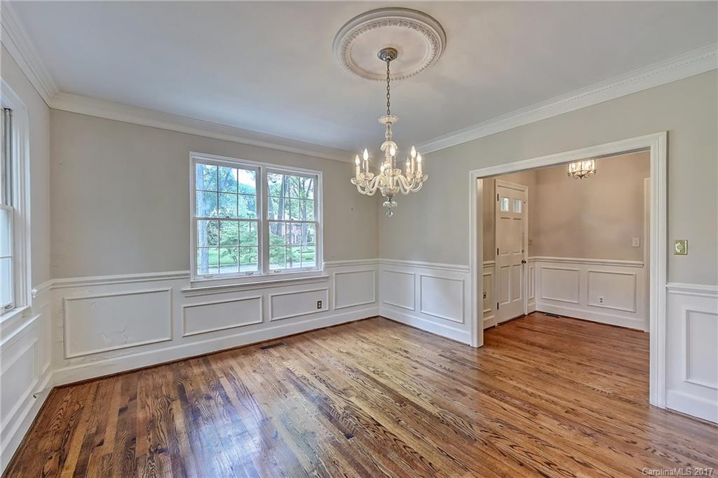 1911 South Wendover Road Charlotte, NC 28211 - Photo 3 of 24